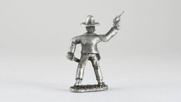 Bandito with Pistol and Bowie Knife - Image 2