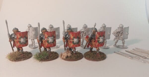 Legionaries advancing with Pilum at 45°